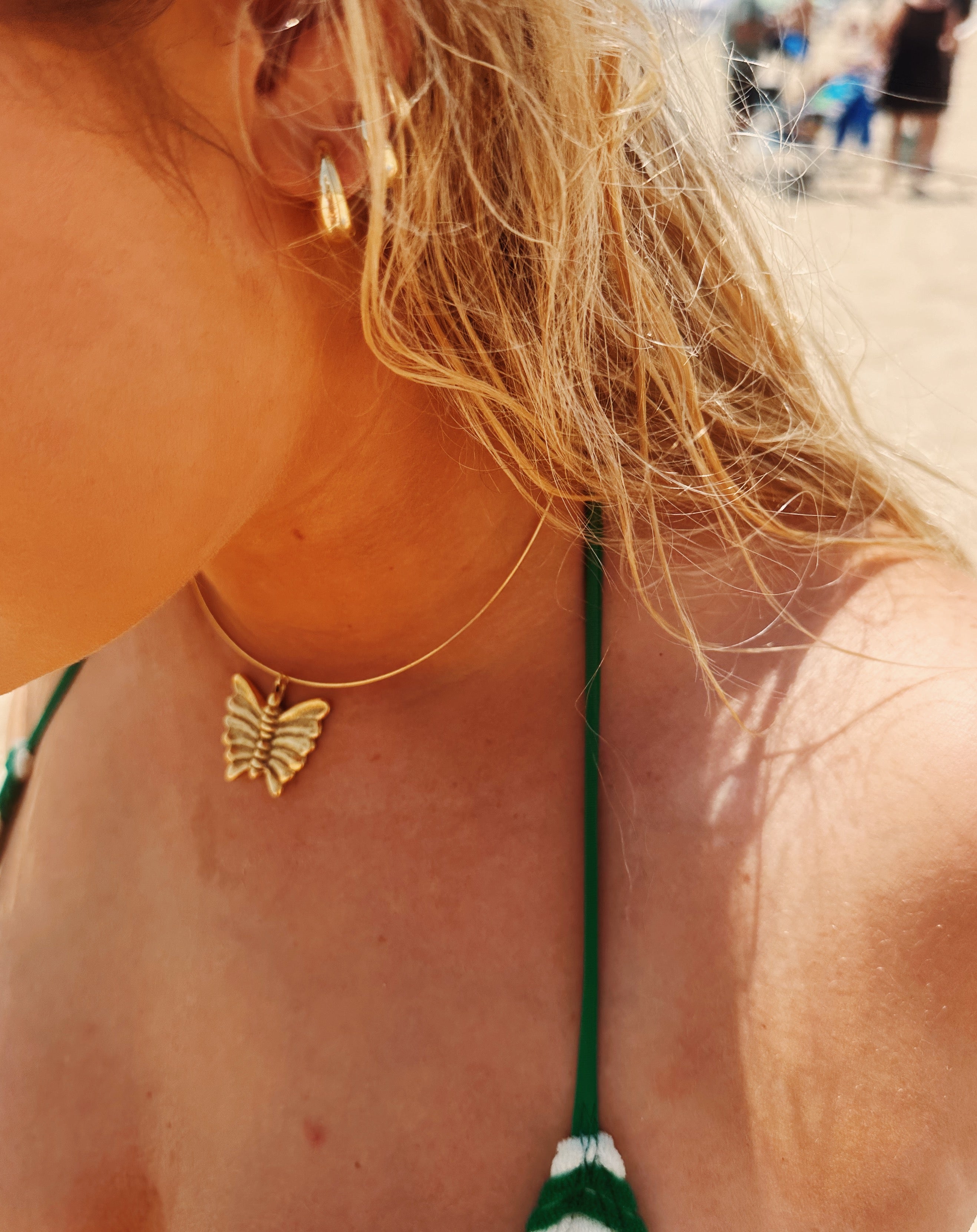 Butterfly Choker